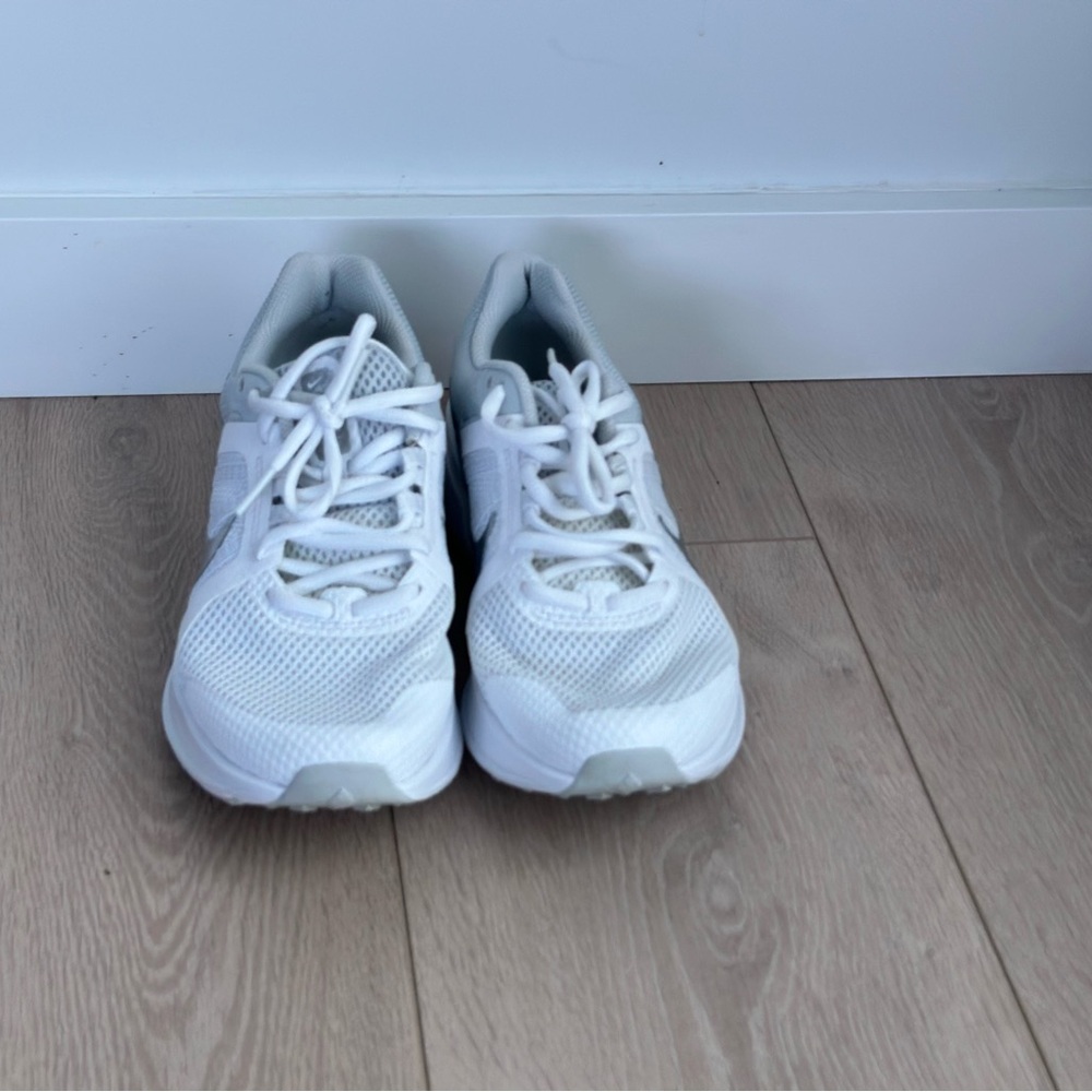 Nike White Mesh Athletic Shoes